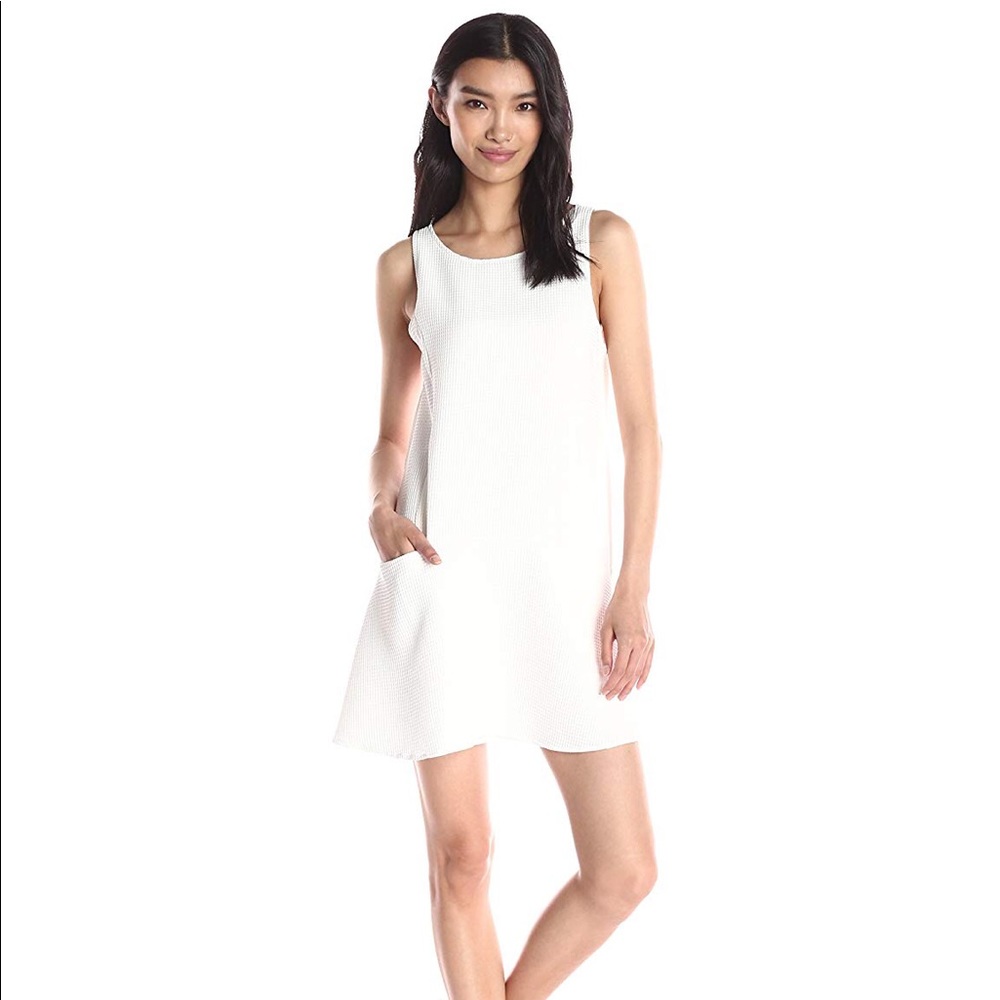 BB Dakota “Raven” White Textured Dress